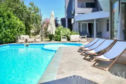 HOTELOVÝ KOMPLEX S REŠTAURÁCIOU A ZABEHNUTÝM PODNIKANÍM V TURIZME, SUKOŠAN - ZADAR nehnuteľnosť na predaj