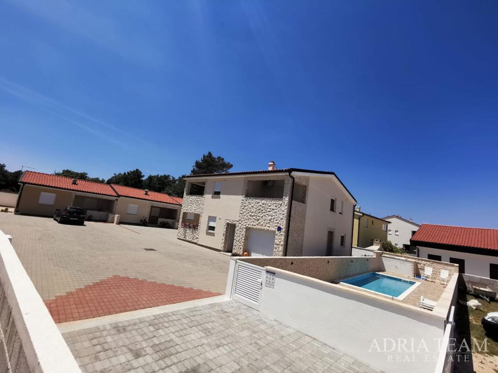 JEDINEČNÝ KOMPLEX NA TURISTICKÝ PRENÁJOM - VIR,  ZADAR