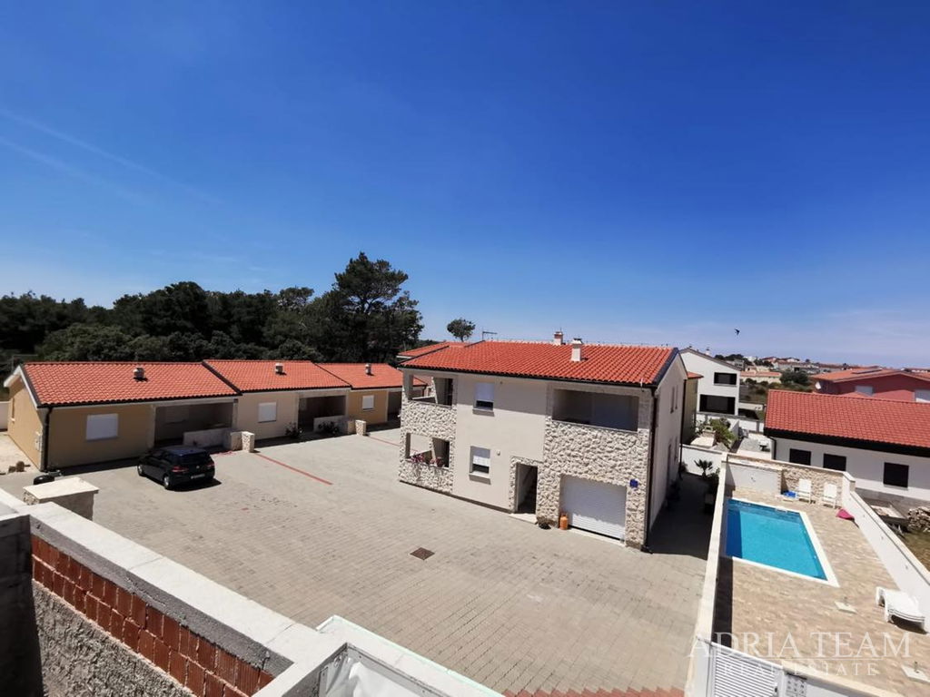 JEDINEČNÝ KOMPLEX NA TURISTICKÝ PRENÁJOM - VIR,  ZADAR