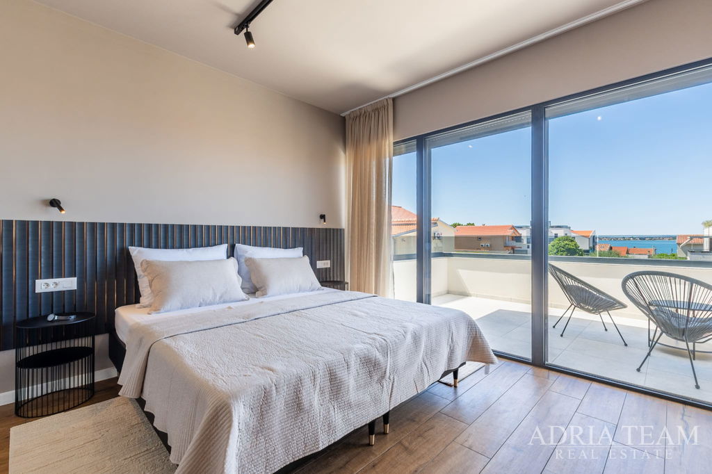 ATRAKTÍVNA LUXUSNÁ VILA V NOVOSTAVBE  – VRSI MULO