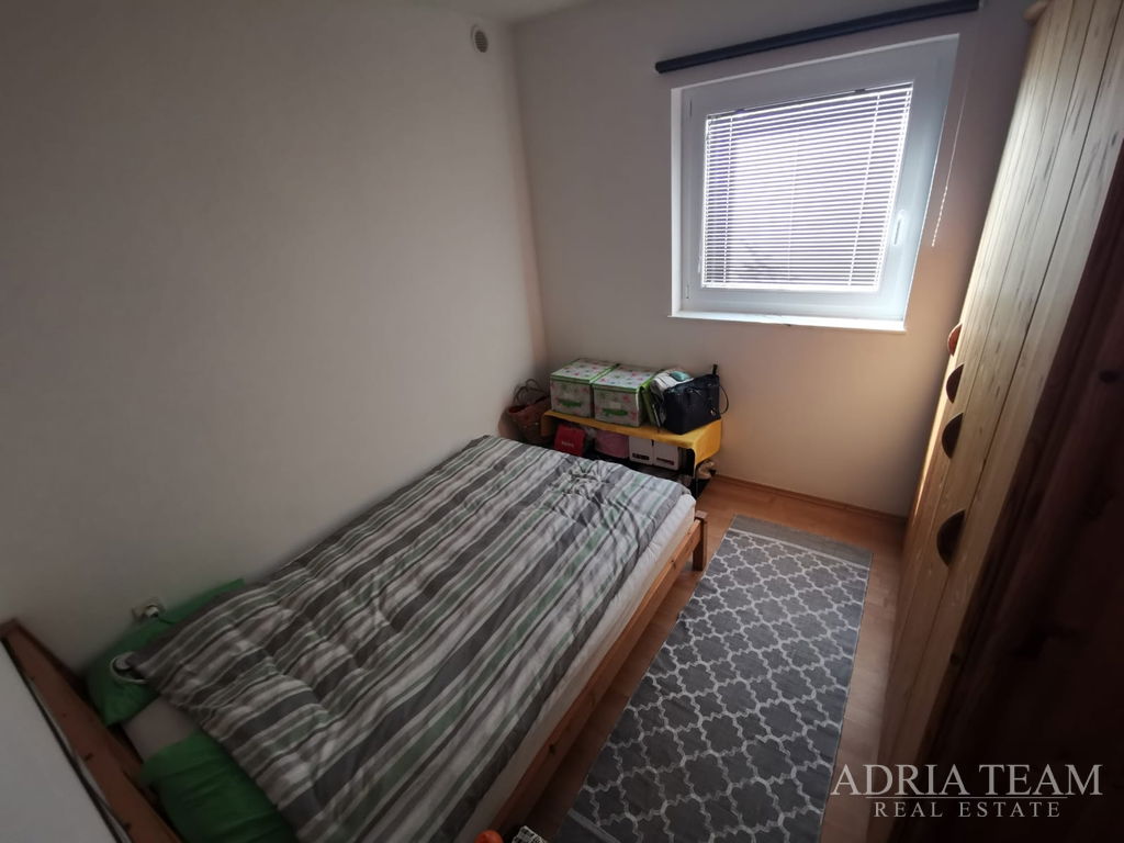 ATRAKTÍVNY APARTMÁNOVÝ DOM S 3 APARTMÁNMI – VIR