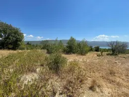 STAVEBNÝ POZEMOK S VÝHĽADOM NA MORE – VÝBORNÁ INVESTÍCIA – PRIDRAGA nehnuteľnosť na predaj