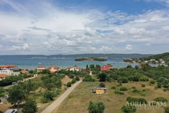 STAVEBNÝ POZEMOK S VÝHĽADOM NA MORE, 200 m OD MORA -  MRLJANE, PAŠMAN nehnuteľnosť na predaj