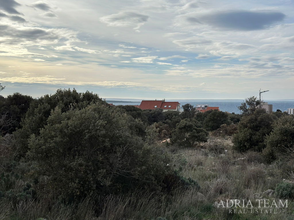 STAVEBNÝ POZEMOK - MANDRE, PAG
