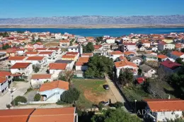 NEZASTAVANÁ ČASŤ STAVEBNÉHO POZEMKU - VIR nehnuteľnosť na predaj