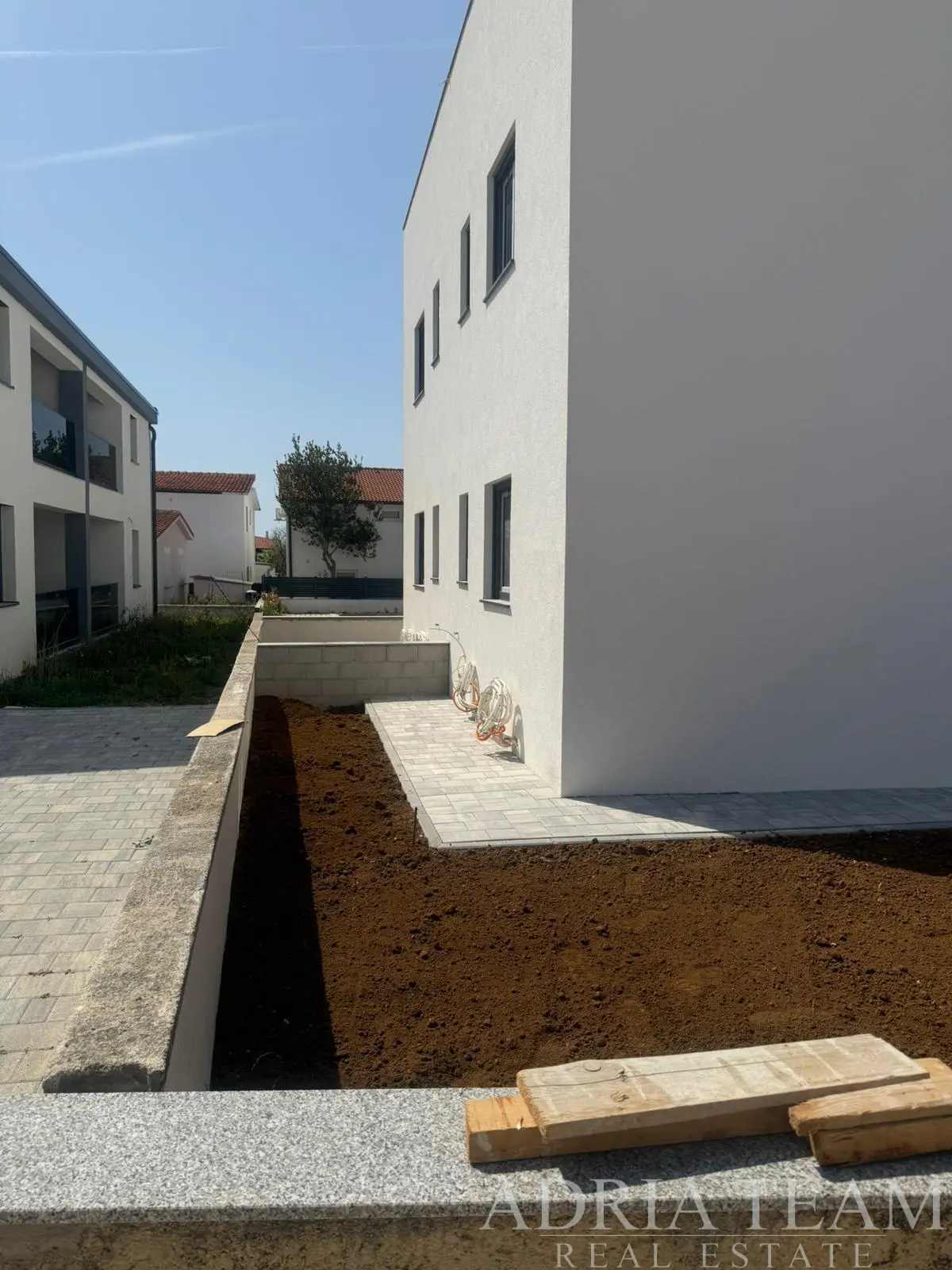 APARTMÁN VO VÝSTAVBE - VIR, JUŽNÁ STRANA