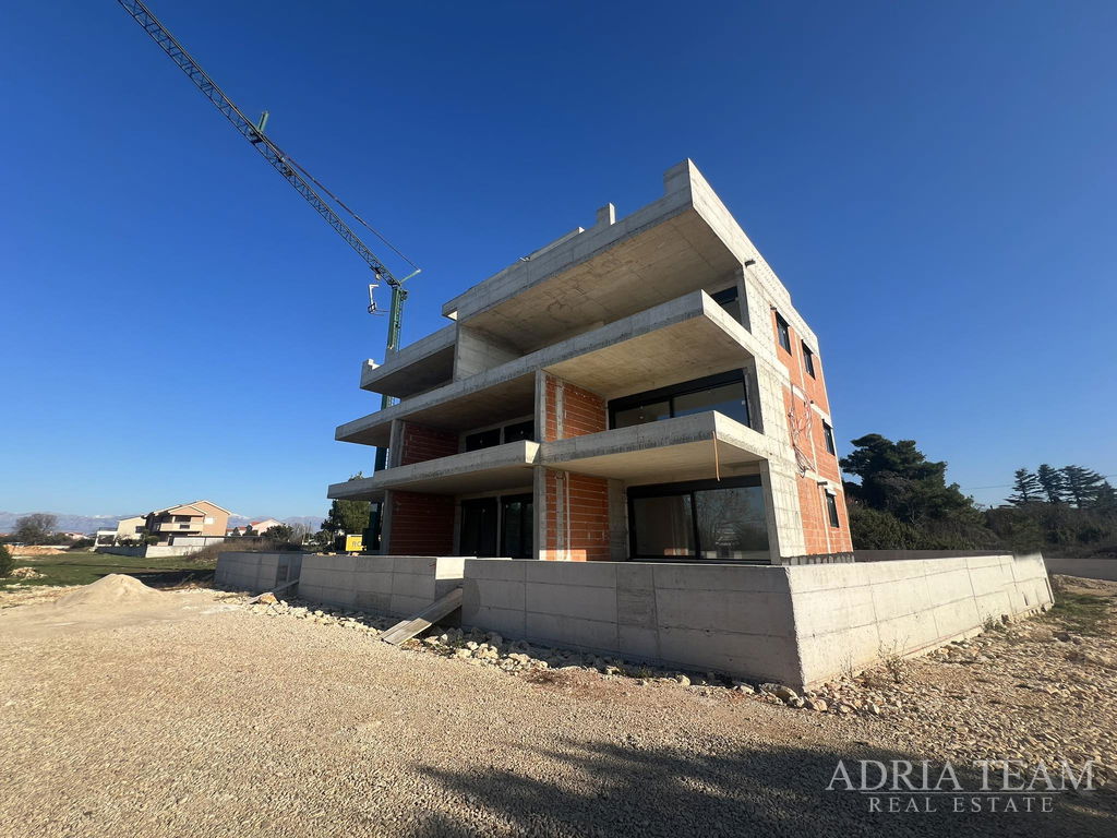 LUXUSNÝ APARTMÁN V NOVOSTAVBE, 20m OD MORA - ZATON, NIN