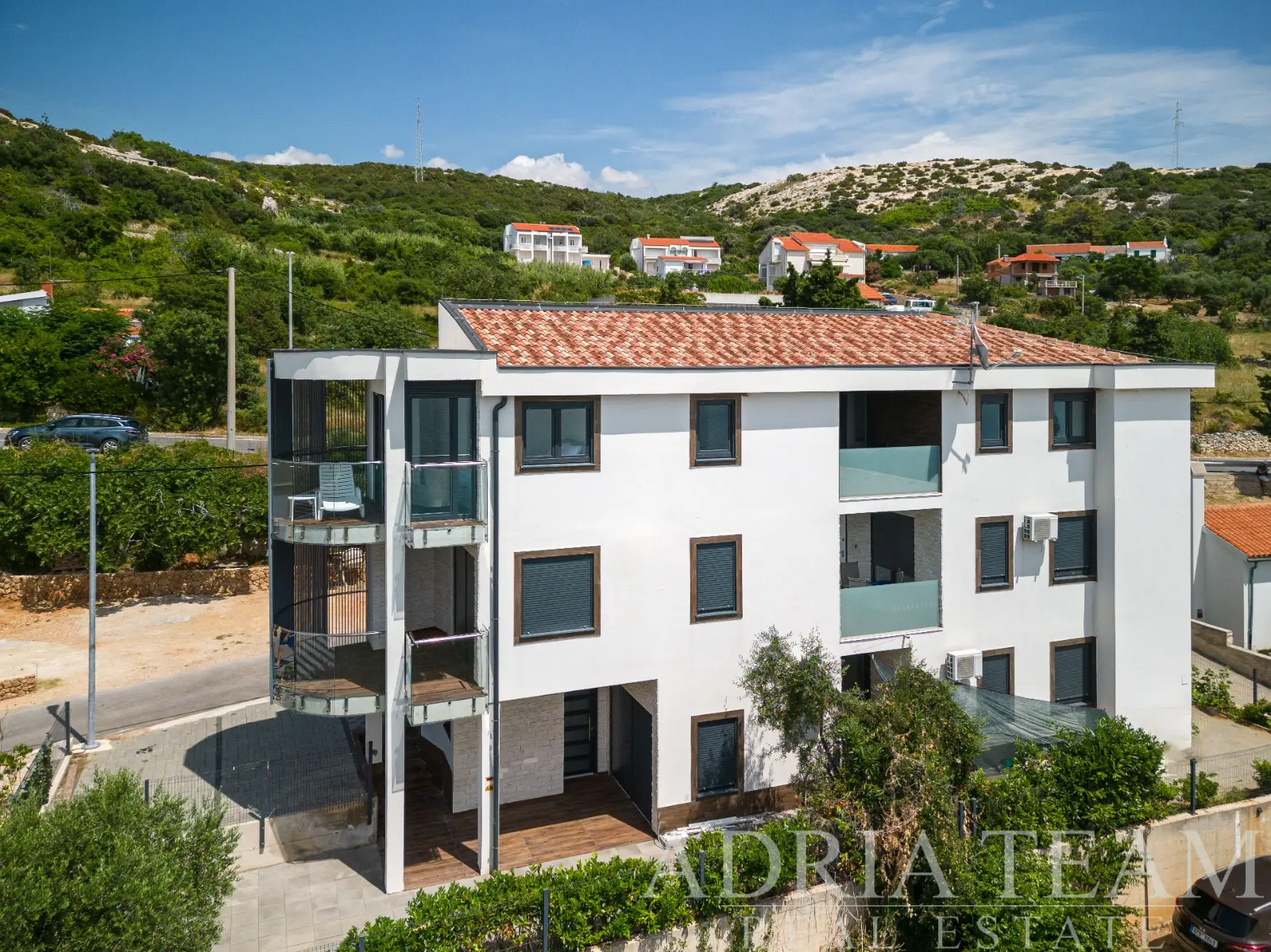 PENTHOUSE DRUHÝ RAD OD MORA – STARA POVLJANA, PAG
