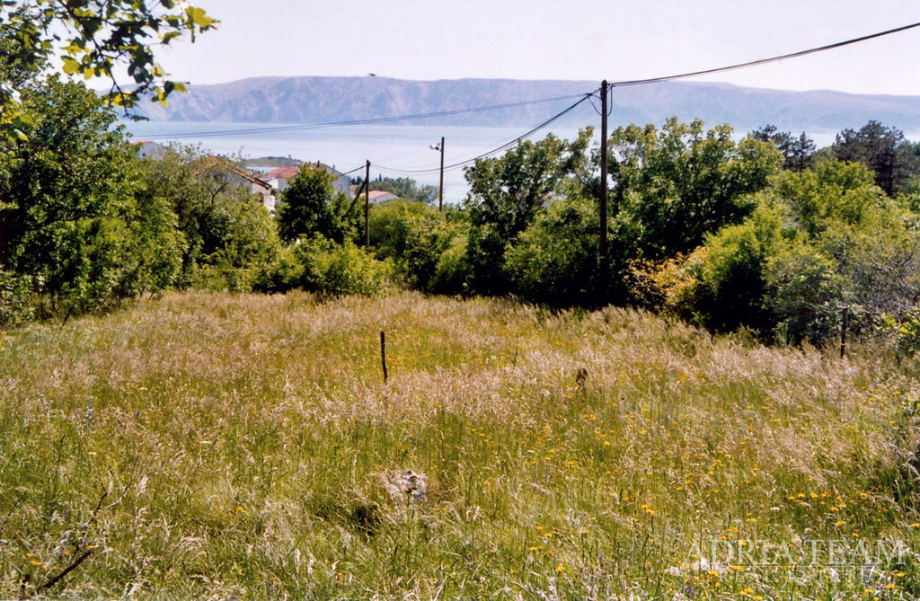 STAVEBNÝ POZEMOK S VÝHĽADOM NA MORE – KLENOVICA, NOVI VINODOLSKI