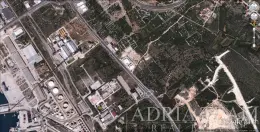 STAVEBNÝ POZEMOK V PRIEMYSELNEJ ZÓNE – VÝBORNÁ TRANZITNÁ POLOHA – GAŽENICA, ZÓNA BARBARIČINE nehnuteľnosť na predaj